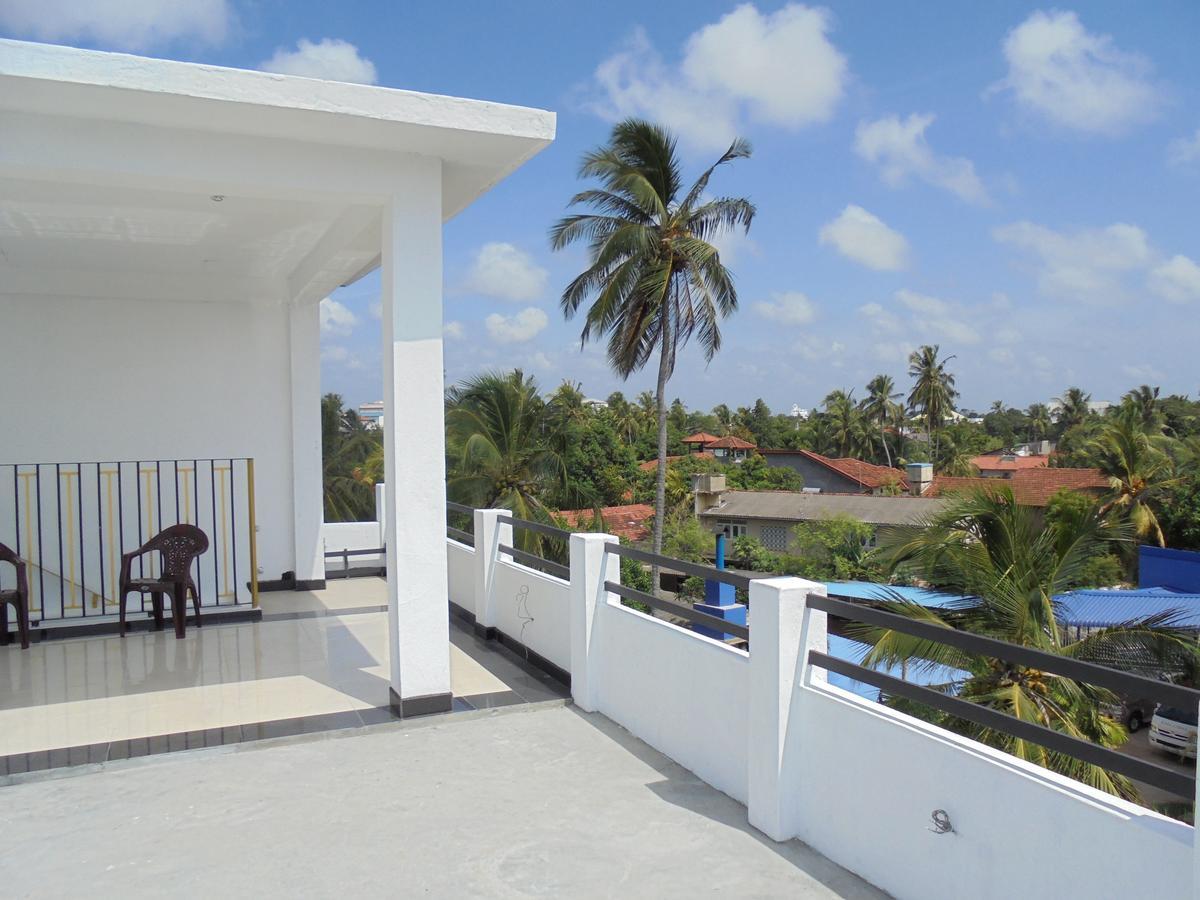 Jmf Hotel Negombo Kültér fotó