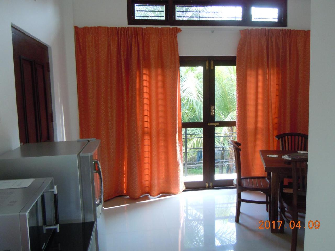 Jmf Hotel Negombo Kültér fotó
